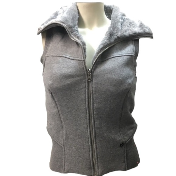 Armani Exchange Reversible Sweater Vest, Faux Fur Grey Knit, Size XS - Picture 1 of 10